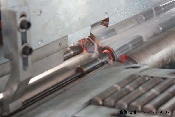 軌道淬火機床-采用雙重并聯工作的電路