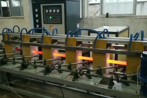 中頻圓鋼調質生產線實拍 中頻感應加熱設備