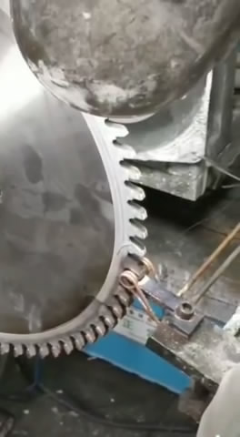 高頻加熱機(jī)對鋸片齒輪淬火視頻
