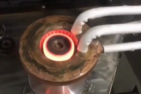  立式高頻淬火機床 ，自動化齒輪淬火設備